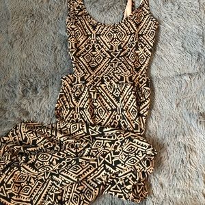 Black and Tan Design Maxi Dress